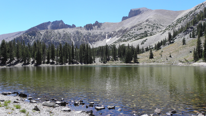 48-Stella_Lake_and_Wheeler_Peak