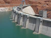 28-zoom_of_intakes_from_lake_to_power_plant-adjust_up_and_down_to_lake_level