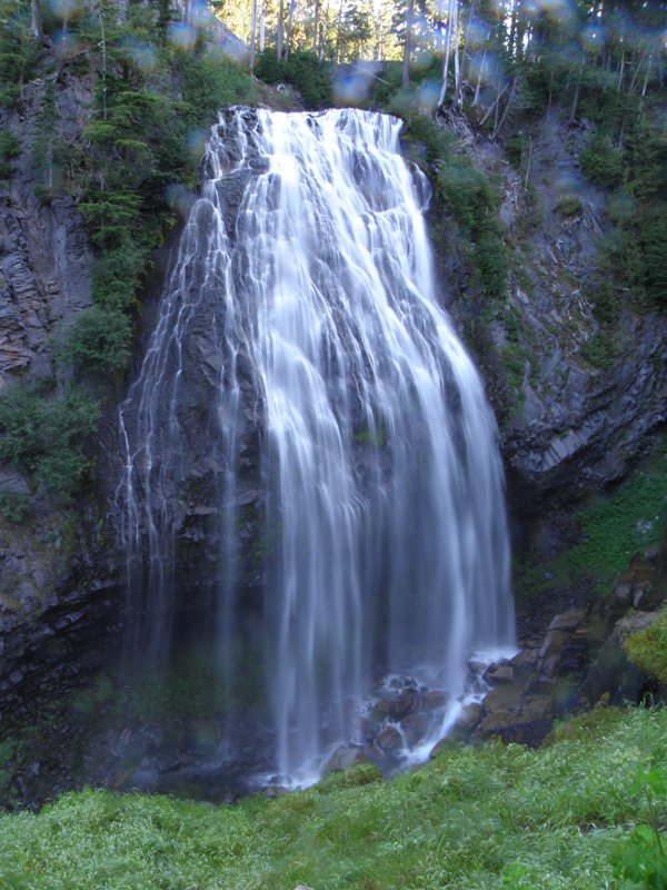 08-Narada_Falls