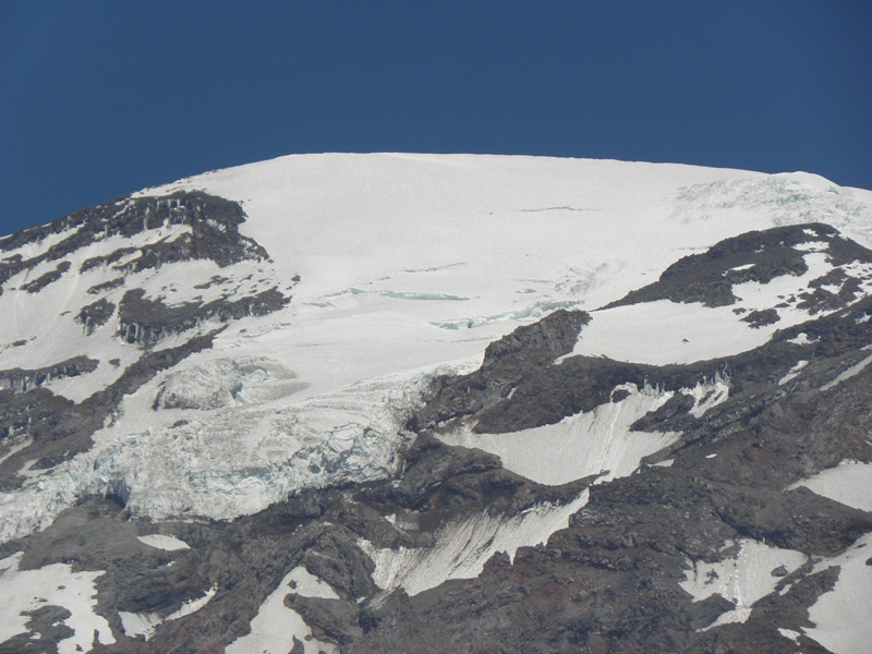 38-Mount_Rainer-zoomed_view_of_mountain_peak