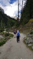 012-Daddy_and_Kenny_on_the_trail